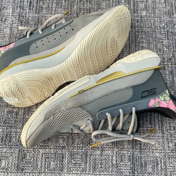 Under Armour Curry 7 Floral Chinese New Year Lace Up Athletic Shoes Size 6.5Y US - Picture 10 of 10